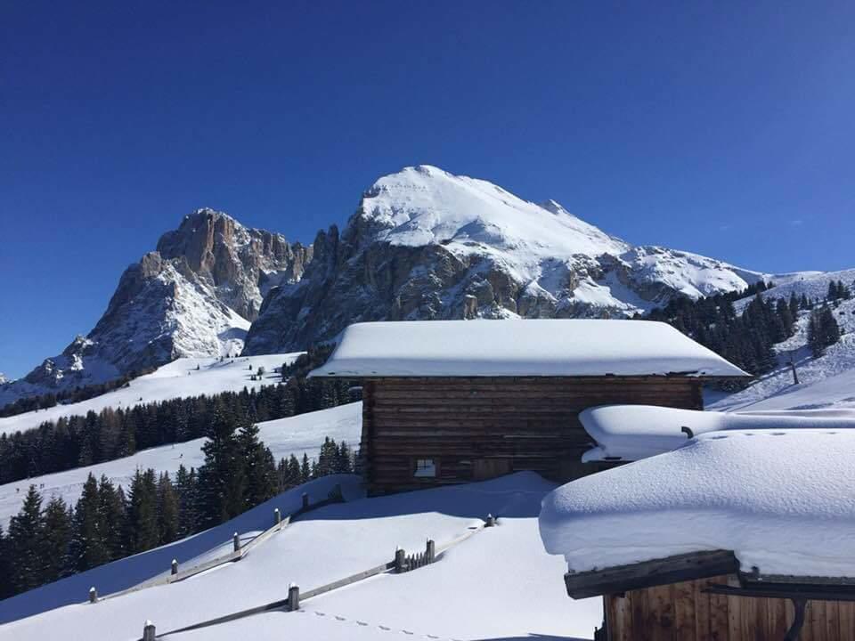 Hotel Pontives Ортизеи Экстерьер фото