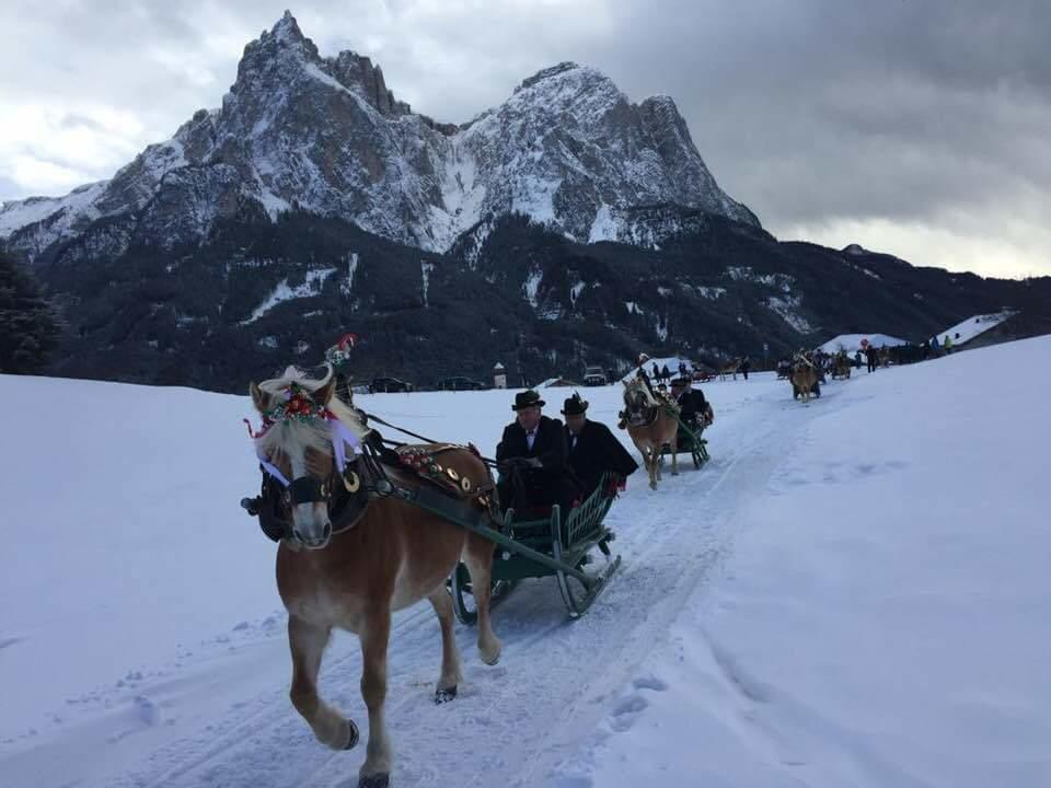 Hotel Pontives Ортизеи Экстерьер фото