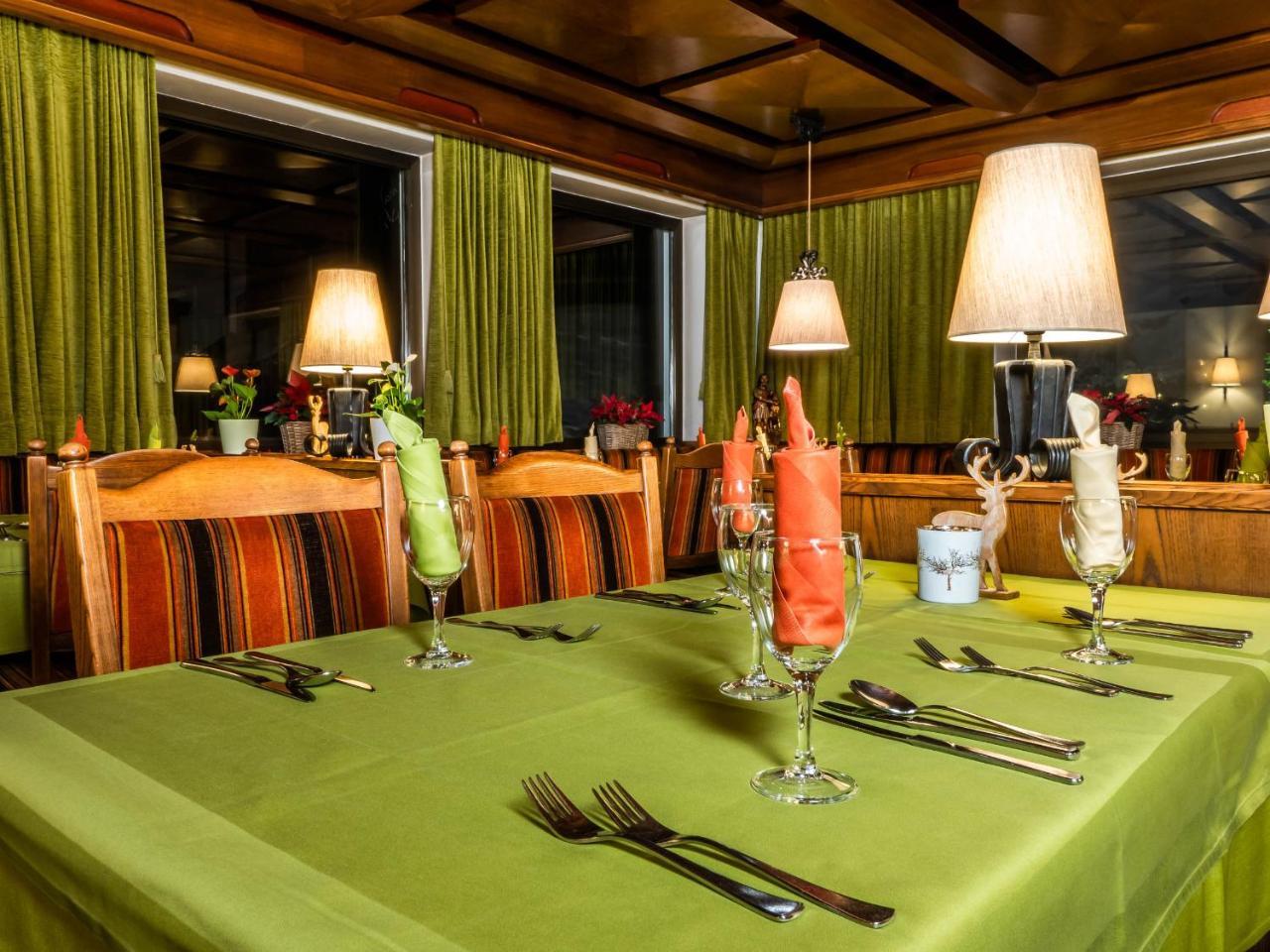 Hotel Pontives Ортизеи Экстерьер фото
