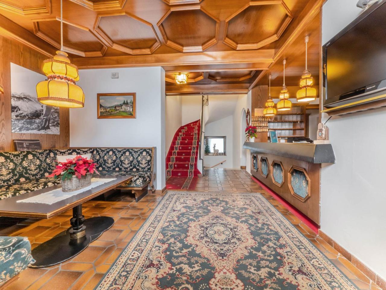 Hotel Pontives Ортизеи Экстерьер фото