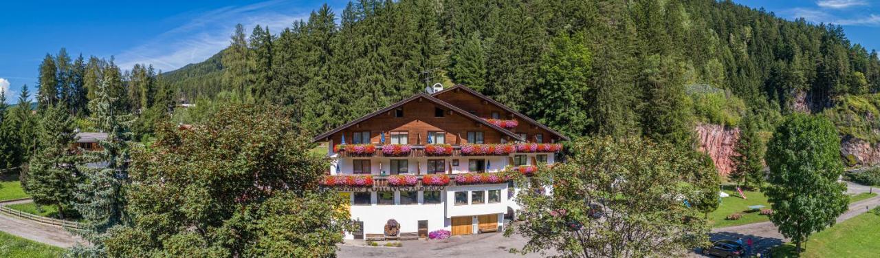 Hotel Pontives Ортизеи Экстерьер фото